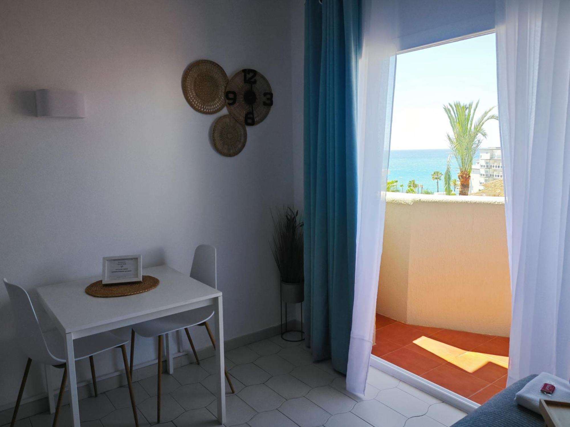 Benalbeach Casa Kito Costa 1ª Linea De Playa Benalmádena Buitenkant foto