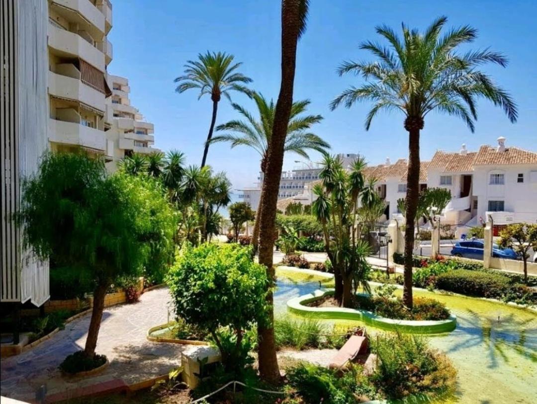 Benalbeach Casa Kito Costa 1ª Linea De Playa Benalmádena Buitenkant foto