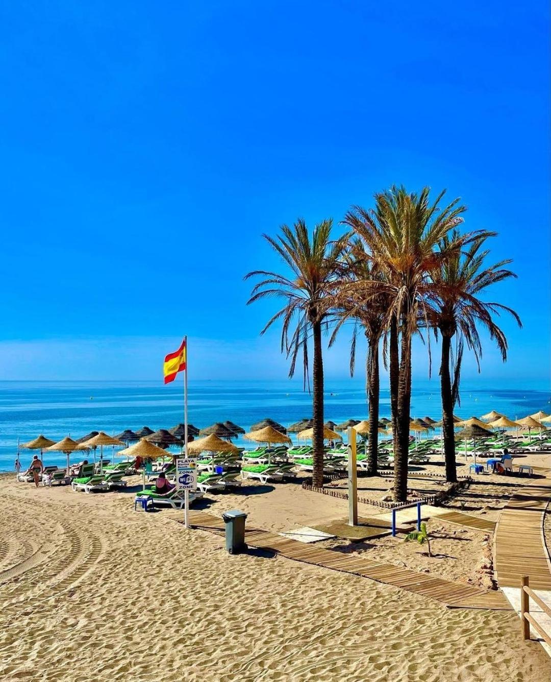 Benalbeach Casa Kito Costa 1ª Linea De Playa Benalmádena Buitenkant foto